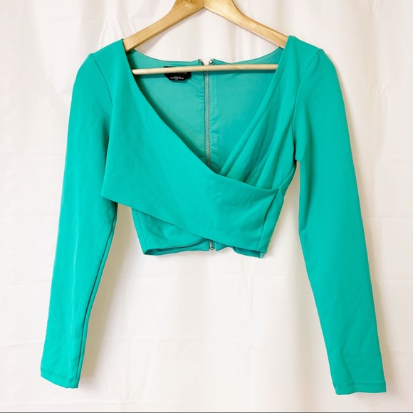 Bebe Mint Green Crossover Crop Top Long Sleeve - Picture 1 of 12